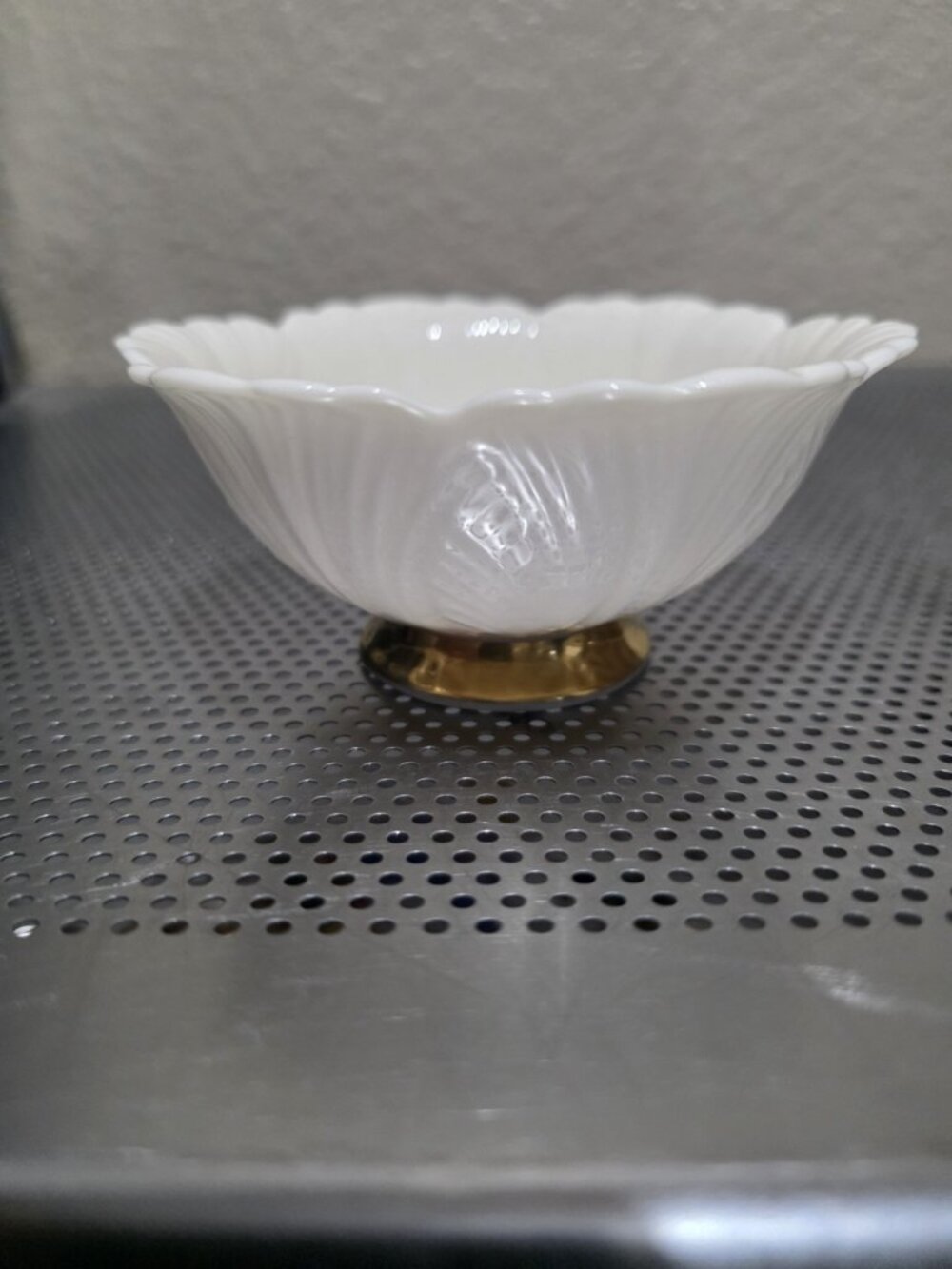 Vintage Lenox flower style Gold Footed bowl 4” Trinket Dish